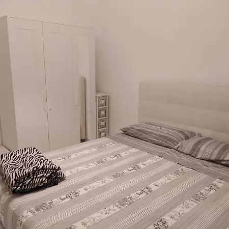 Casetta Al Mare Apartment *